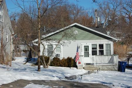 21702 W Edgewood Avenue