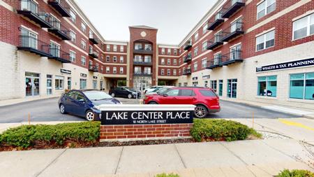 10 N Lake Street