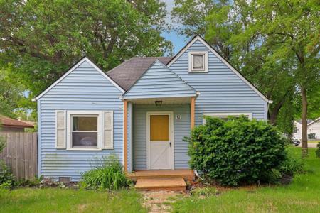 121 Beachview Drive