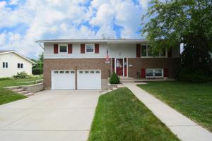 1103 E Sayles Drive