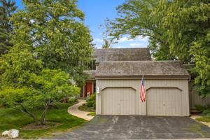 220 Thornhill Court