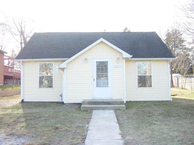 26151 W Ingleside Avenue