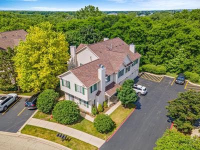 582 Fox Ridge Drive