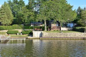 3608 W Lake Shore Drive