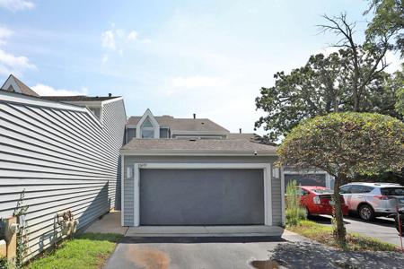 26439 N Ridge Court