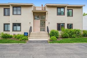72 Commonwealth Court
