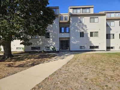 1919B Melrose Drive