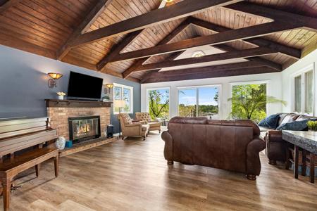 1181 Lady Bird Drive