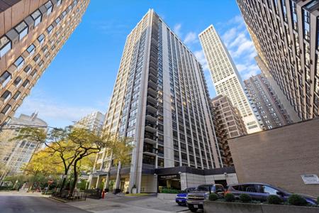 222 E Pearson Street