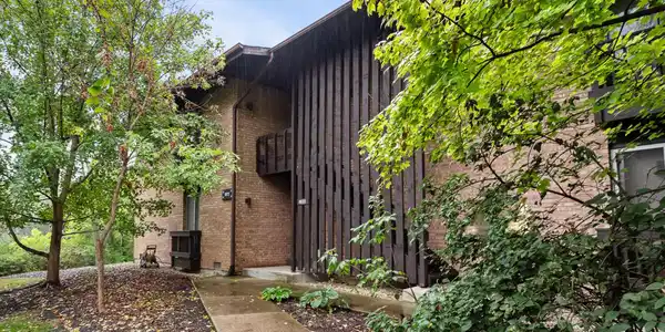 1611 Maple Terrace