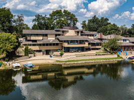 227 N Redfield Court