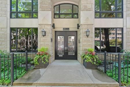45 E Cedar Street