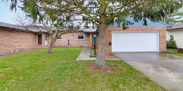807 Mendota Drive