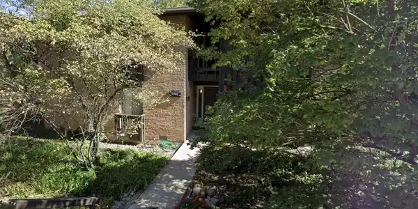 5507 Lakeside Drive