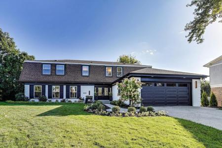 4003 Yorkshire Lane