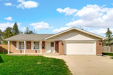 16656 Woodlawn East Court