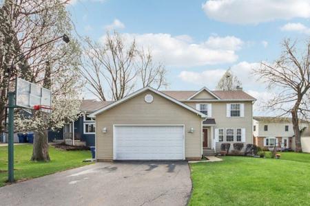 25241 W Entrance Drive