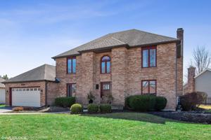 1400 Greenlee Court