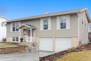 1308 E Thurston Drive