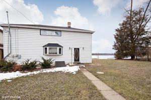 1209 W Northeast Shore Drive
