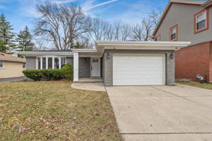 19 N Broadway Avenue