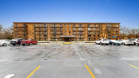 6443 Clarendon Hills Road