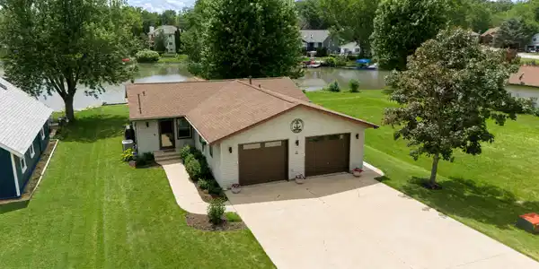 1106 CANDLEWICK Drive