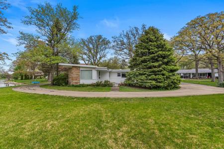 442 Wolfe Drive