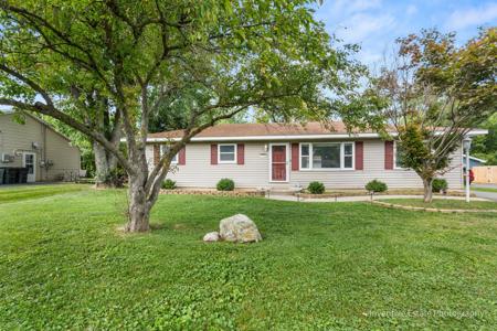 4708 Willow Lane