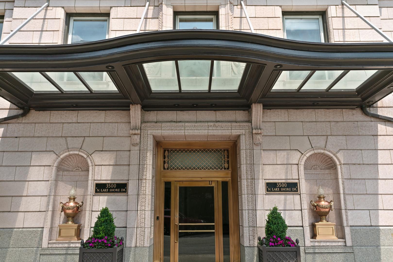 Image 1 Image 1
