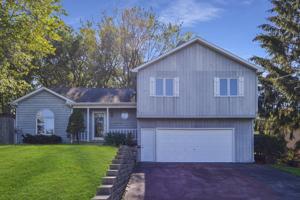 121 E GRAND Avenue