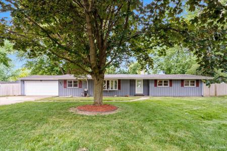 975 Marilyn Court