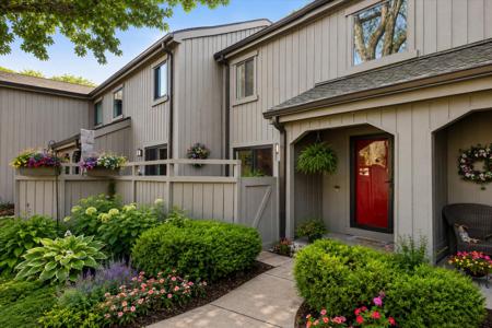 404 Shoreline Road