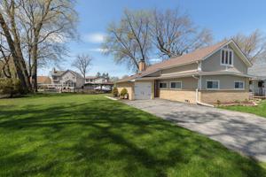 24 Atwater Parkway