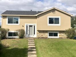 304 PERSIMMON Court
