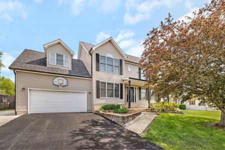 1622 Holiday Dr