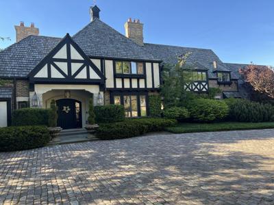 1490 Lake Road