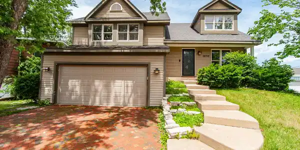 18910 W Orchard Lane