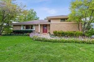 18 Hawley Court