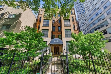 628 W Sheridan Road