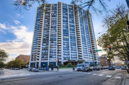 3930 N Pine Grove Avenue