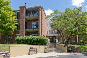 815 Leicester Road