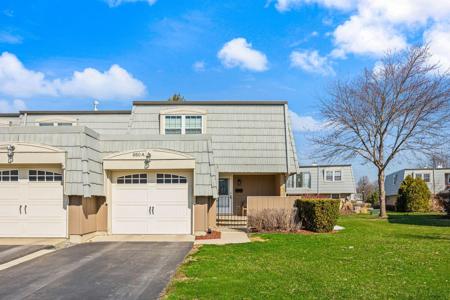 660 Versailles Court