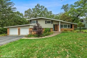 1028 Lomond Drive