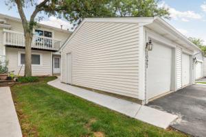 1027 Stockton Court