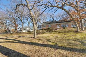 1121 River Terrace Drive