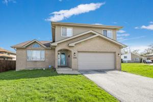 745 McArthur Court