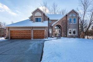18717 W JASMINE Court