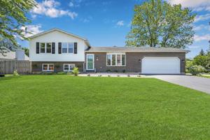 1 Crows Nest Court
