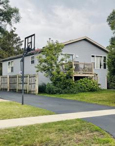 319 Beachview Drive
